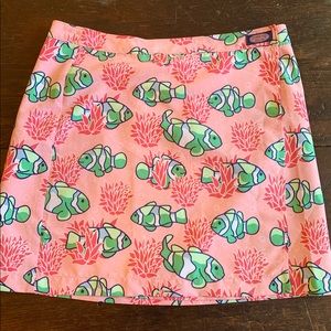 Vineyard Vines clownfish wrap skirt